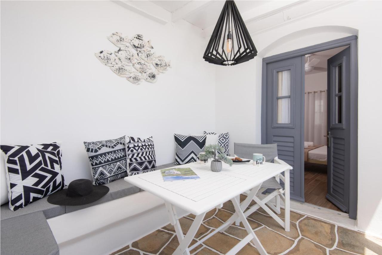 Miles Away Luxury Apartments Platis Gialos  Esterno foto