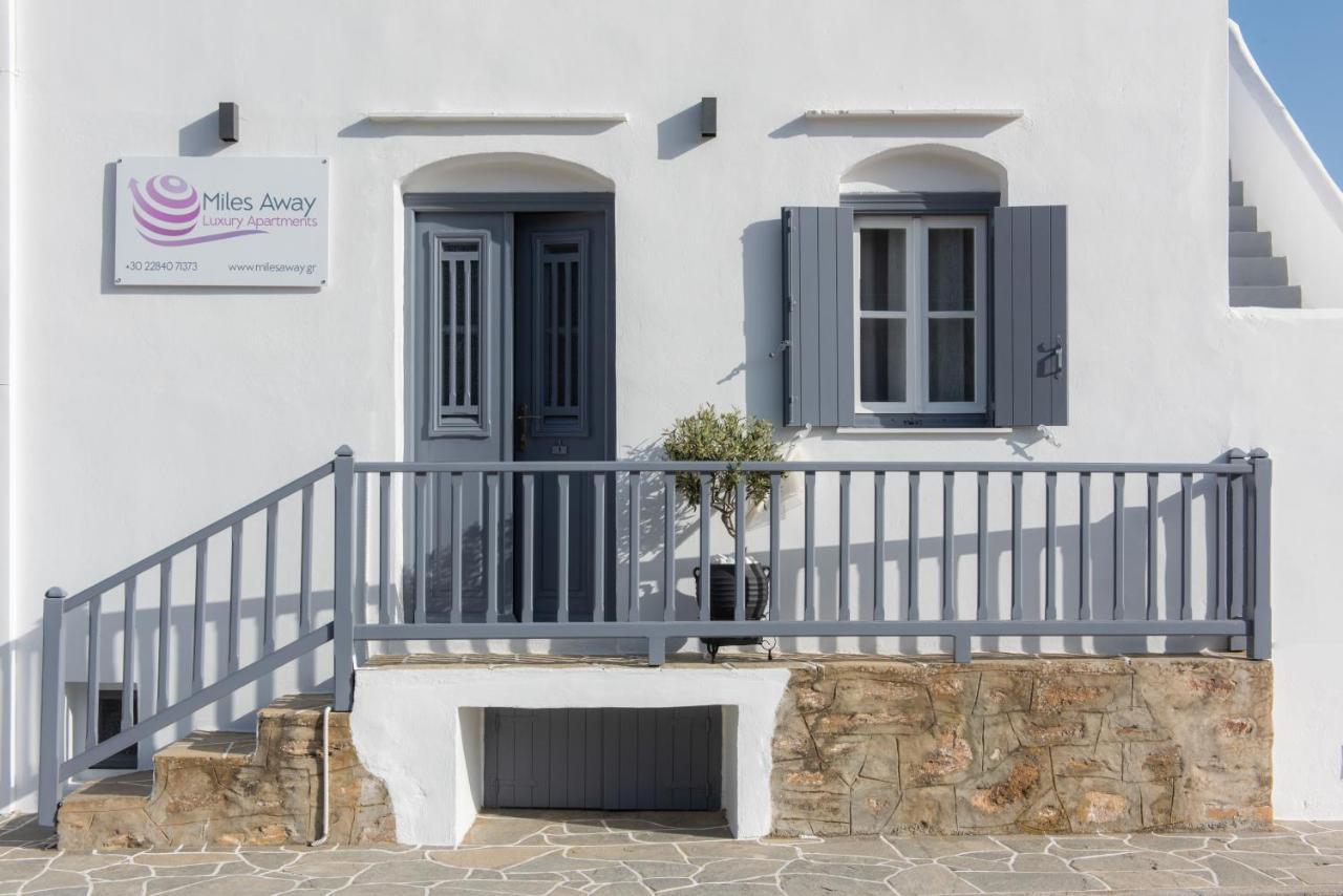Miles Away Luxury Apartments Platis Gialos  Esterno foto