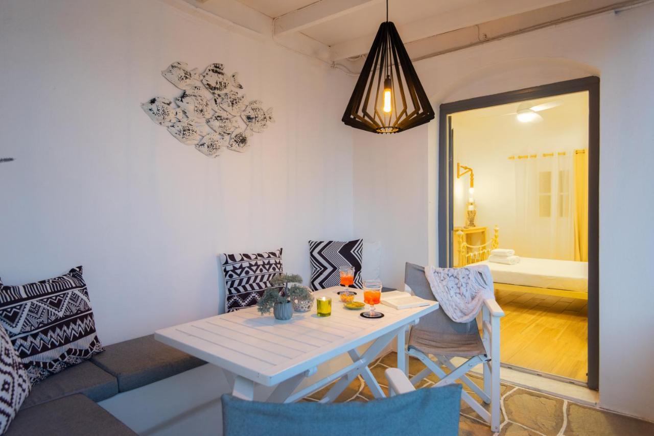 Miles Away Luxury Apartments Platis Gialos  Esterno foto