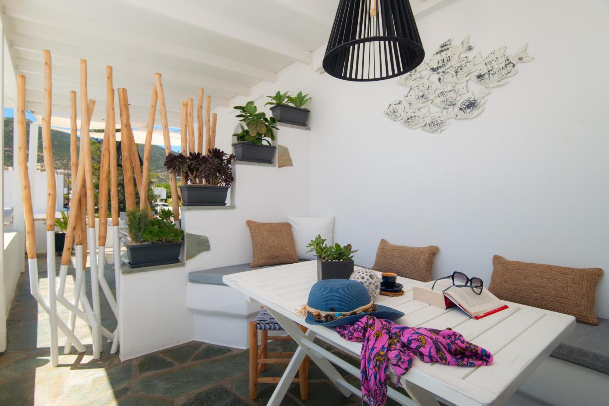 Miles Away Luxury Apartments Platis Gialos  Esterno foto