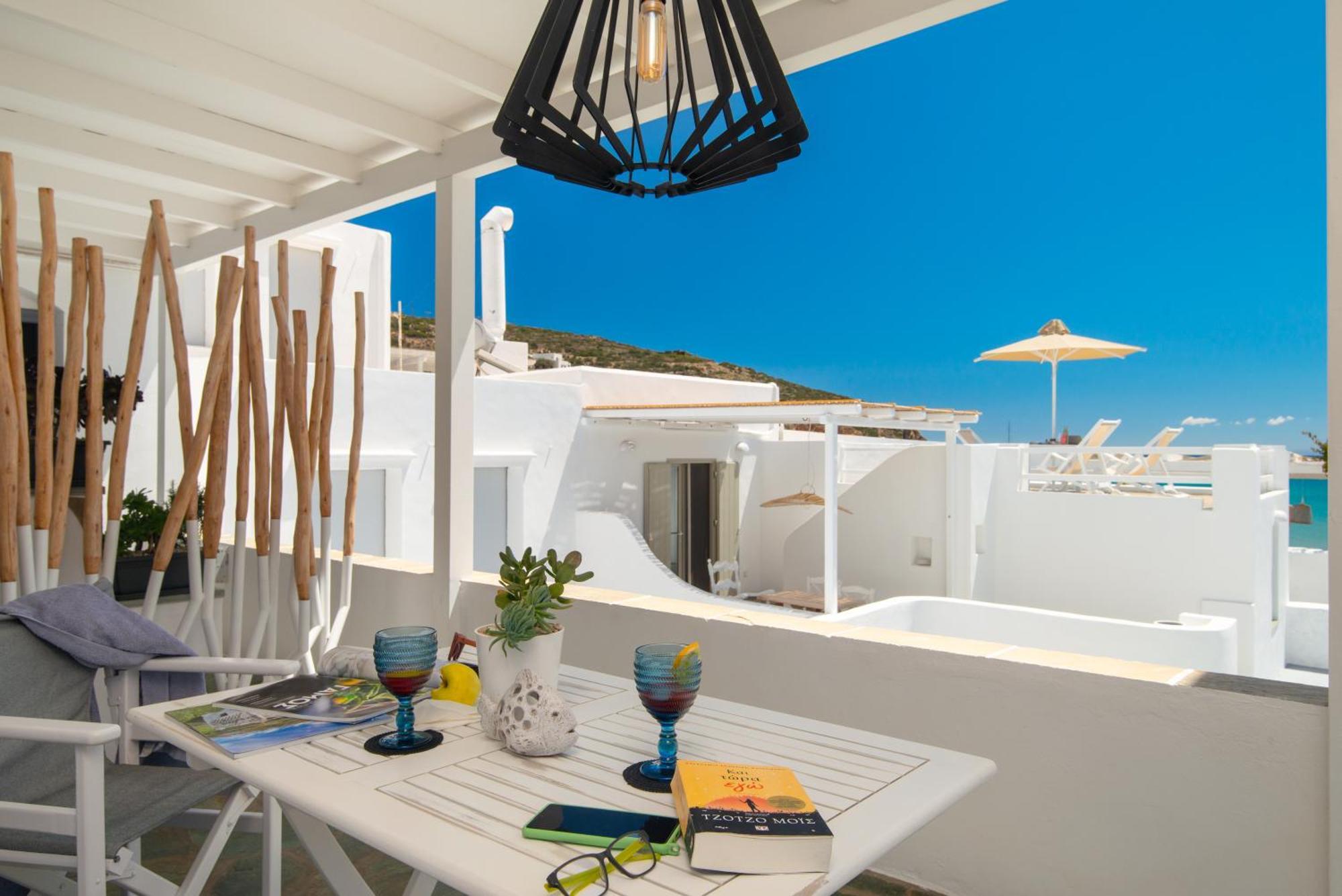 Miles Away Luxury Apartments Platis Gialos  Esterno foto