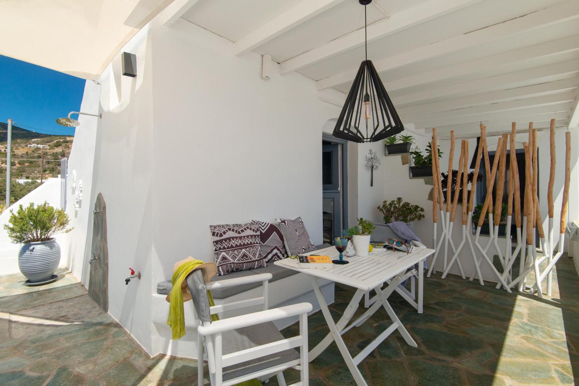 Miles Away Luxury Apartments Platis Gialos  Esterno foto
